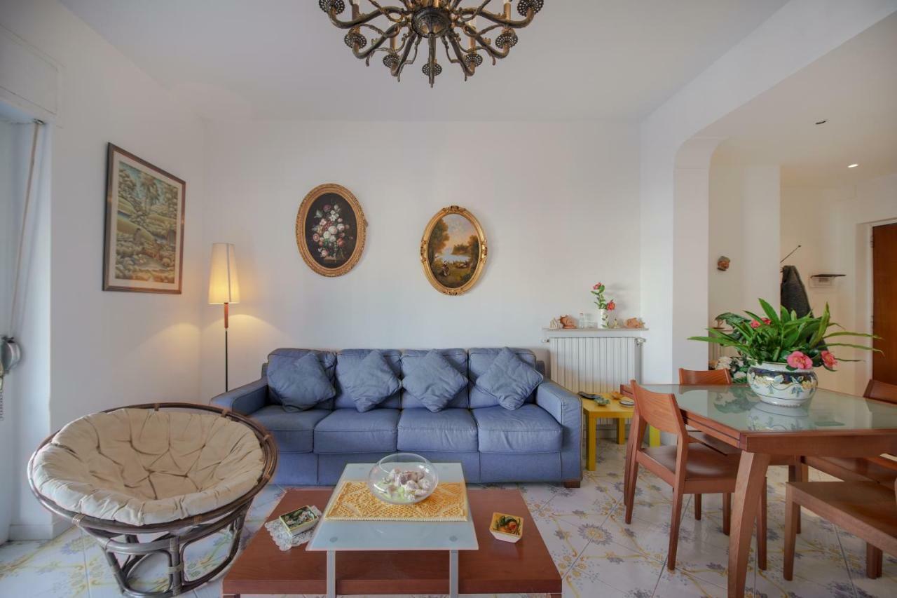 Aranci 77 Sorrento Apartment Екстериор снимка